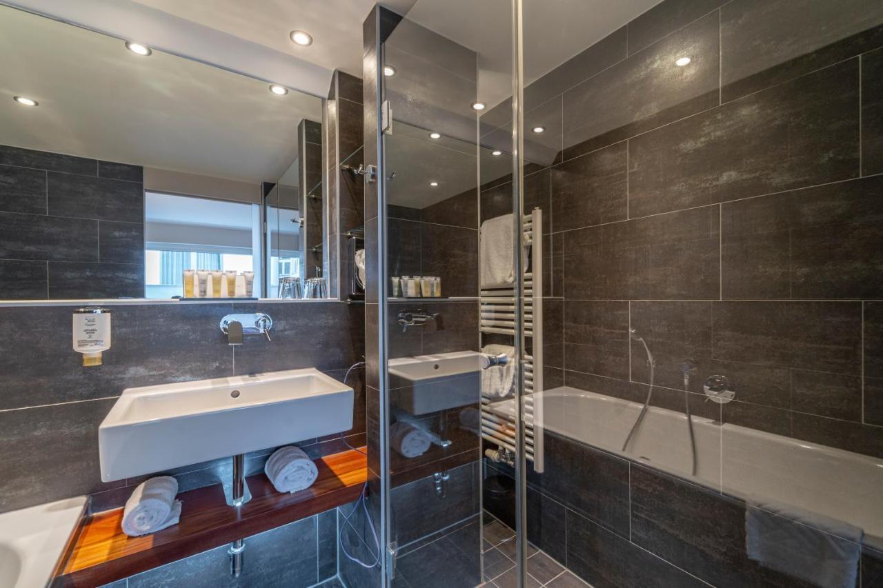 Pakat Suites Wenen Buitenkant foto