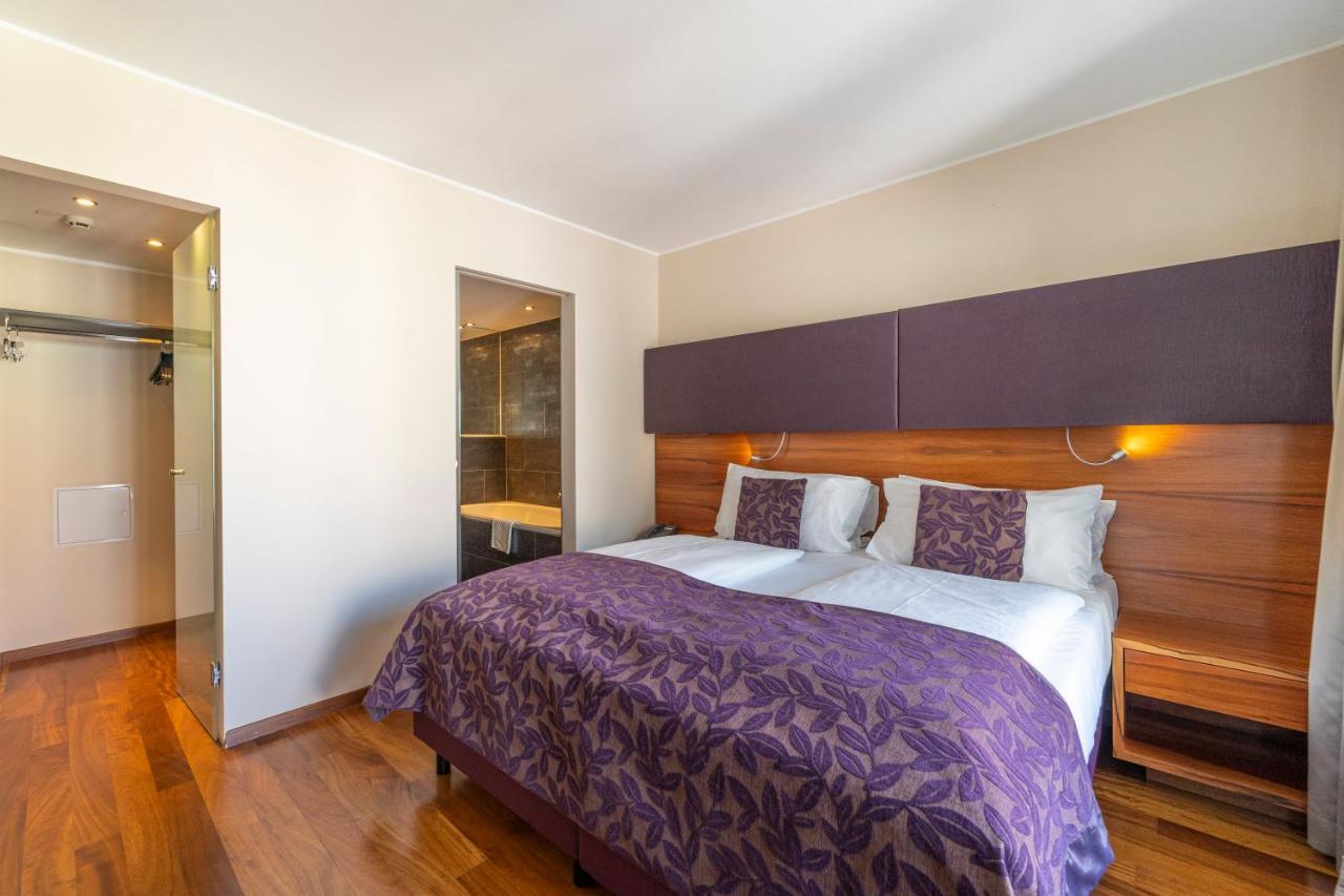 Pakat Suites Wenen Buitenkant foto