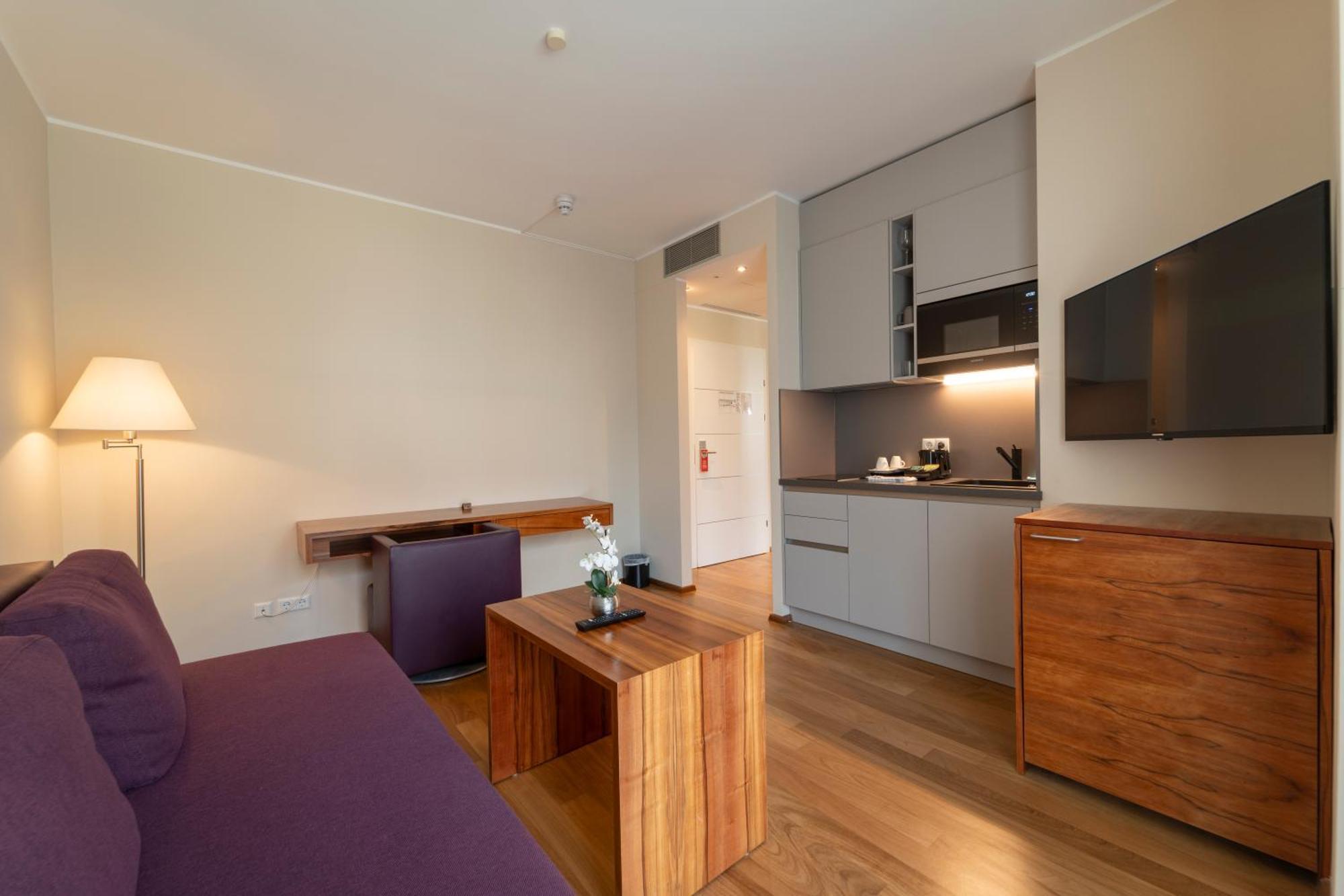 Pakat Suites Wenen Buitenkant foto
